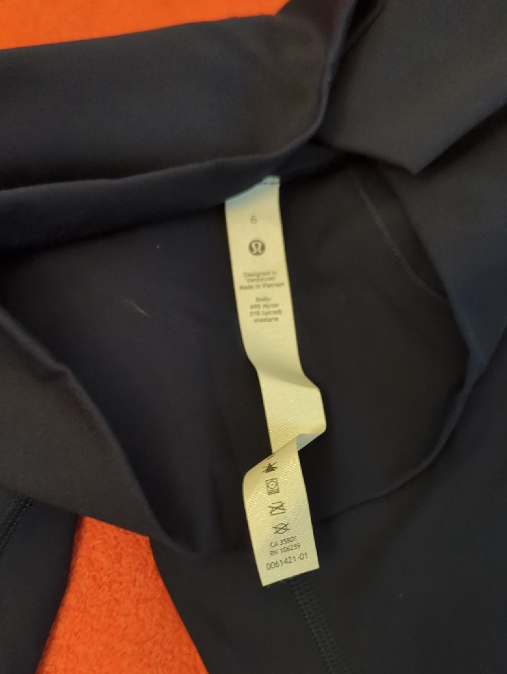lululemon athletica True Navy Wunder under High-Rise 28" Leggings NWT - Picture 7 of 8